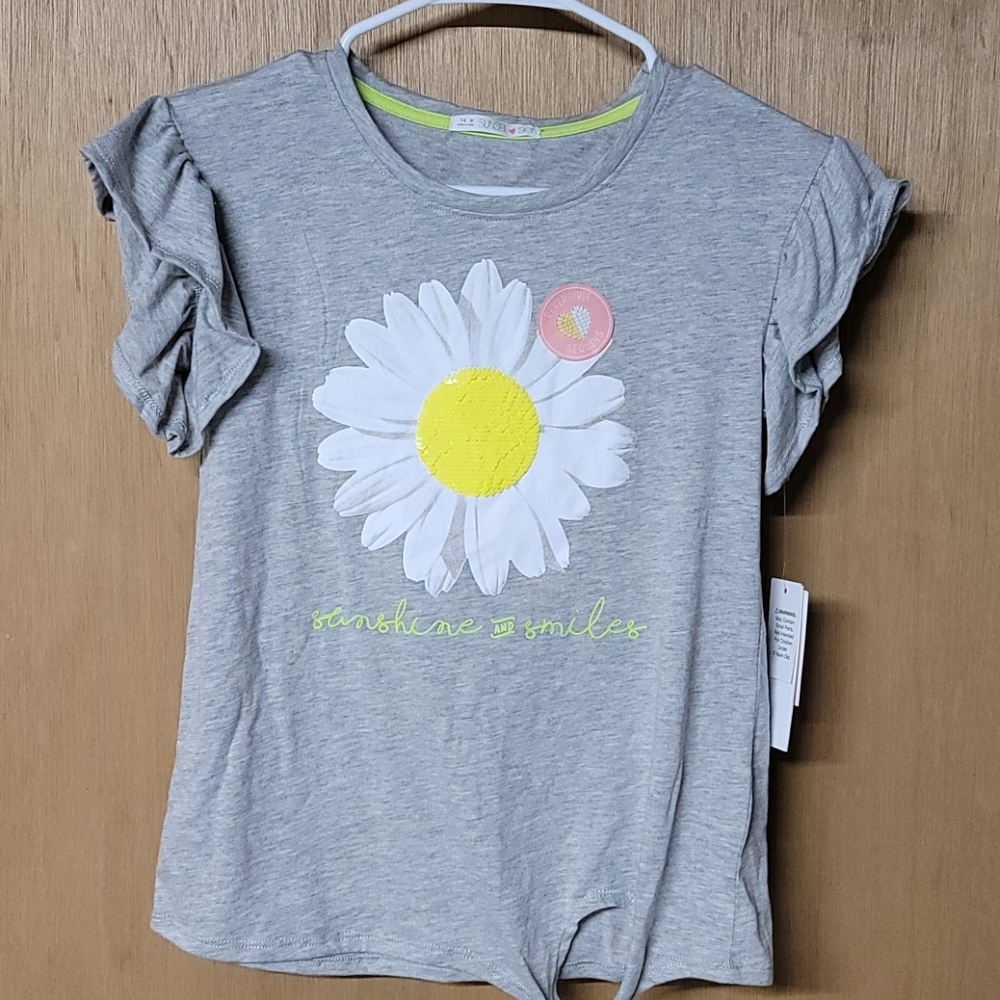 *NWT*Sunset Sky Reversible Sequin with Knot Girls Top